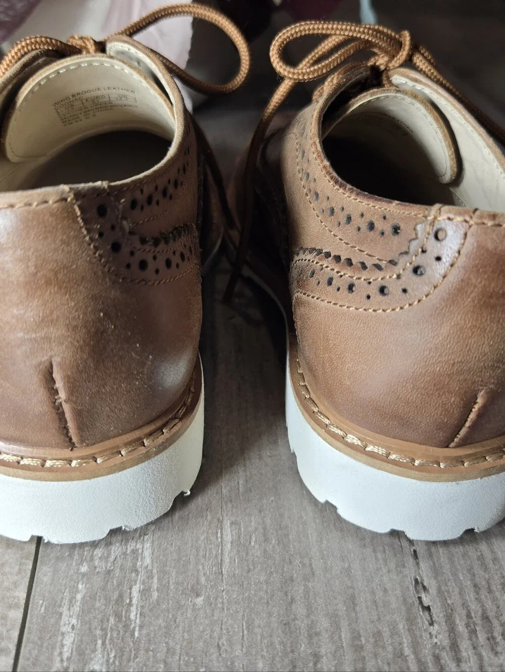 Kenneth Cole New York Boys Size 13 Cognac Leather Wingtip Brogues